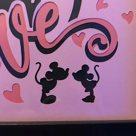 Disney Love shadow box - Picture 3 of 10